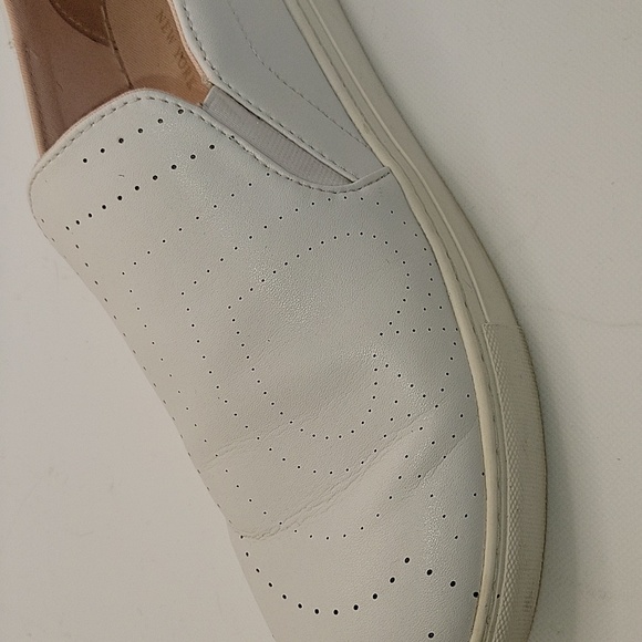Kate Spade New York ♠️ Azores Slip On Sneaker, size 9, gently worn. - Picture 3 of 10